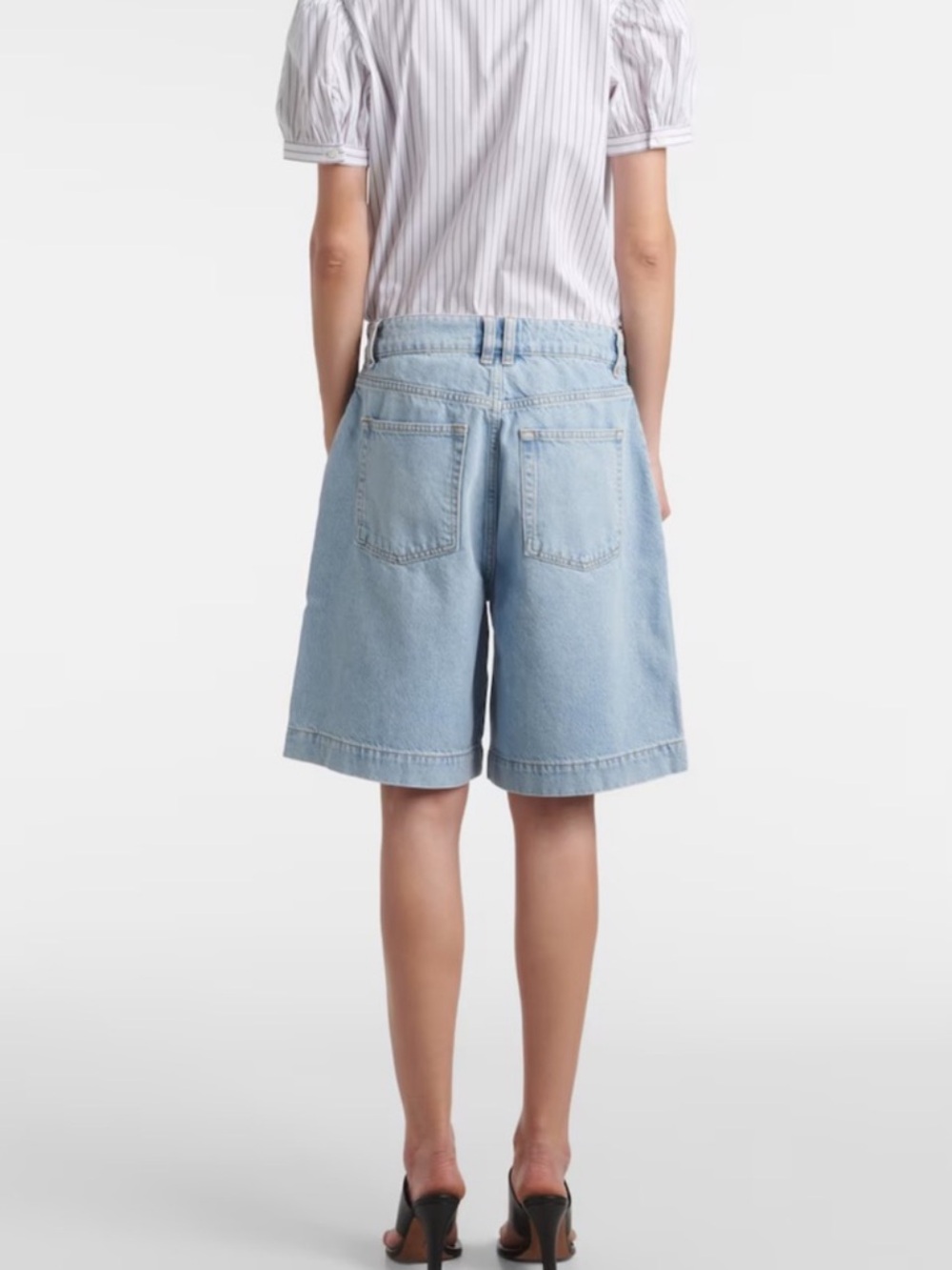 NEW FRAME The Trouser Shorts. Denim Bermuda Shorts. 100% Cotton. Size 27 - Picture 2 of 11